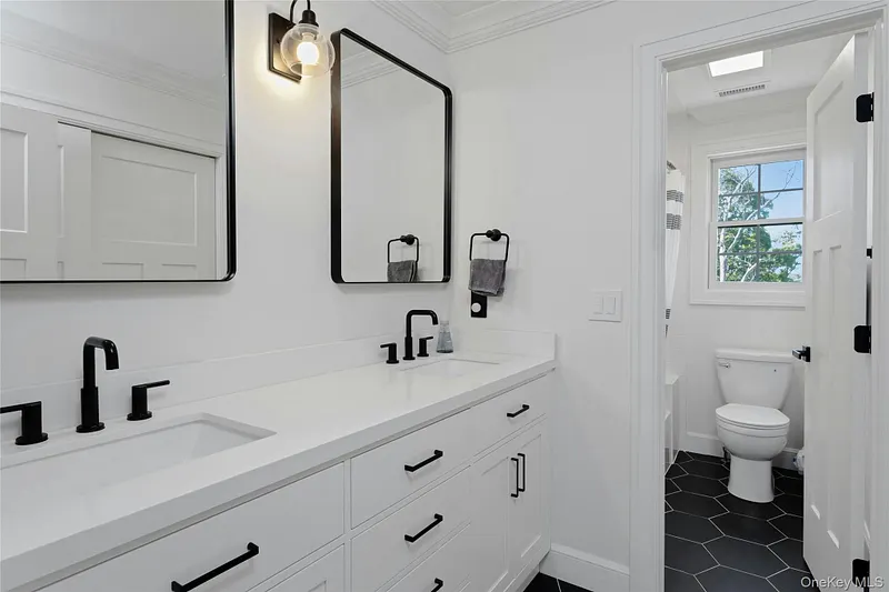 20 Sophia Lane Photo 27