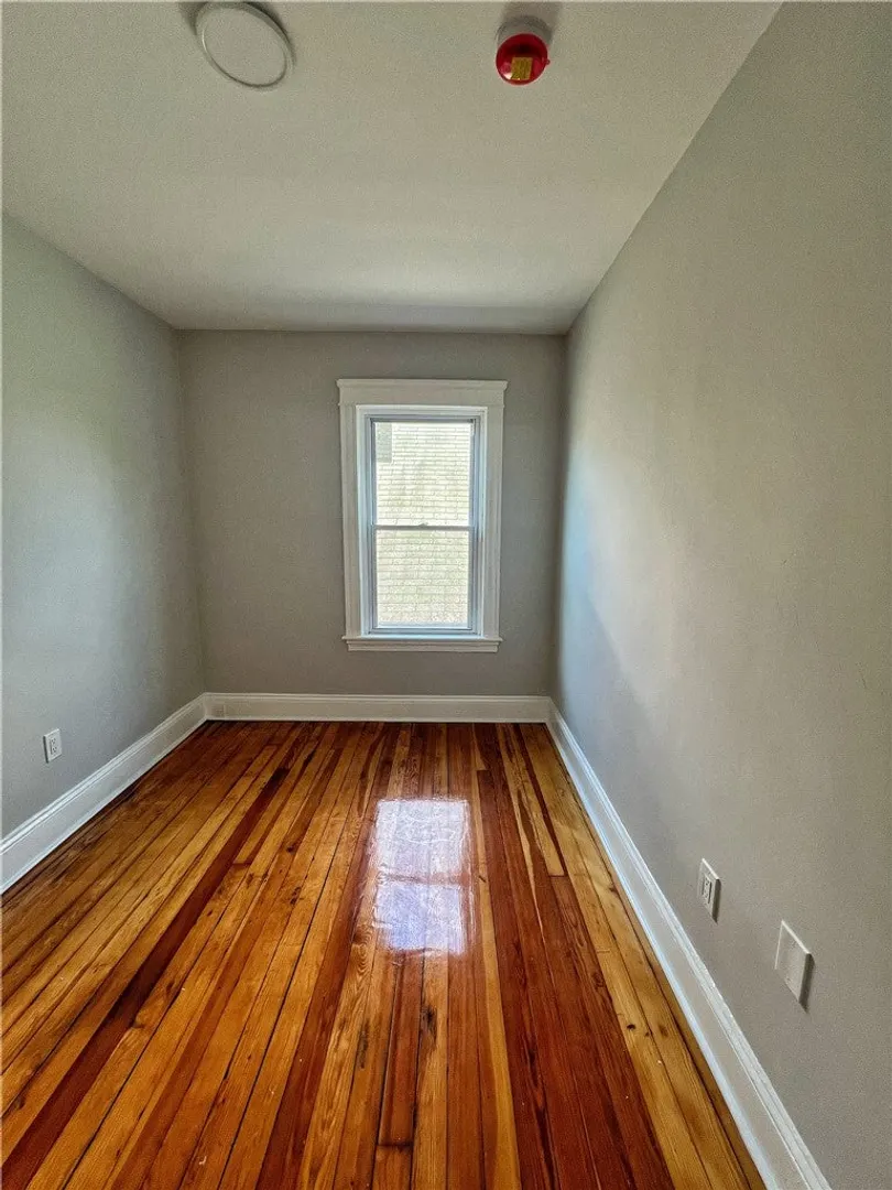 237 Cowden Street Photo 27