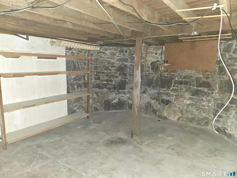 68 Wetmore Avenue  #1 Photo 32