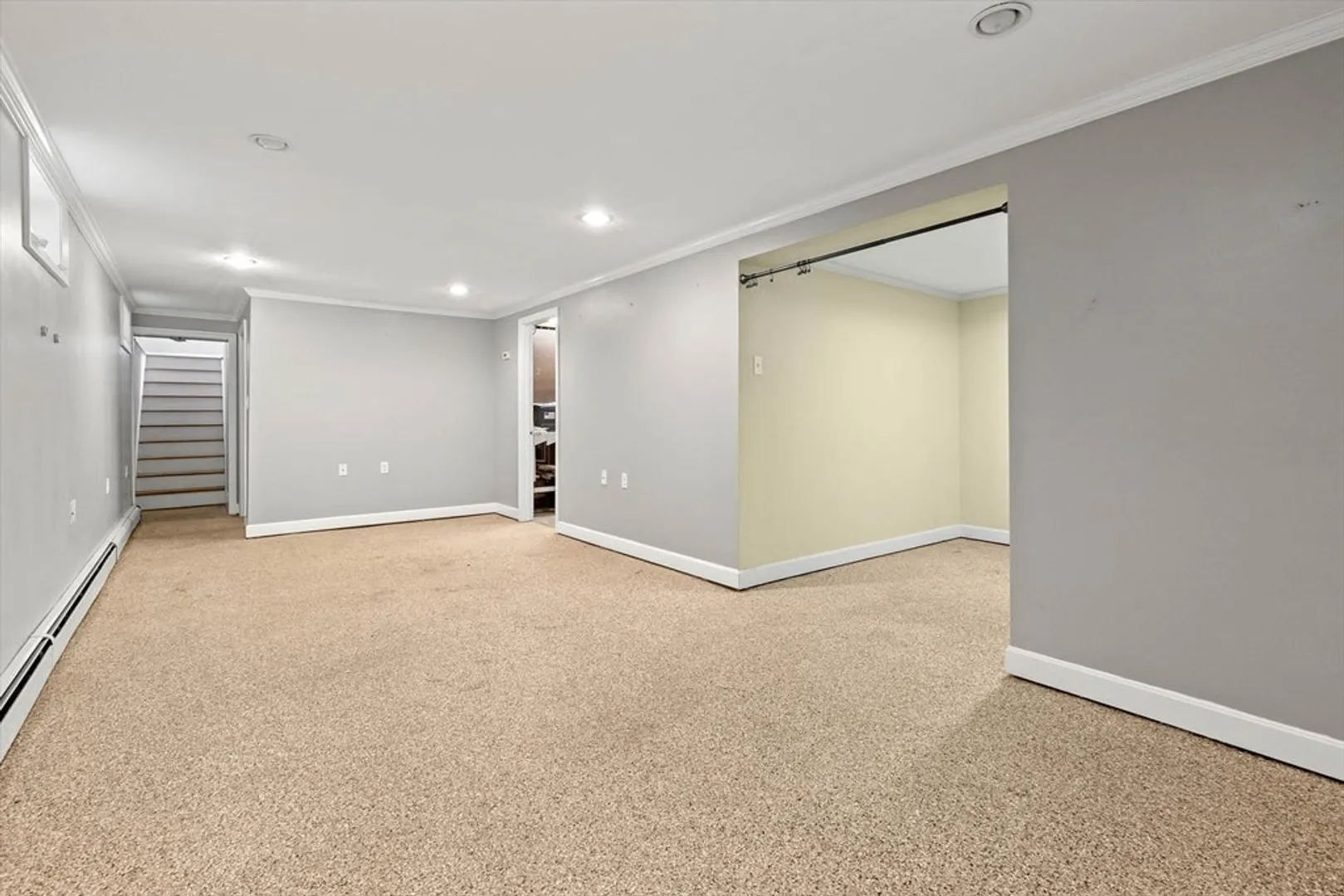85 Gile St Photo 21