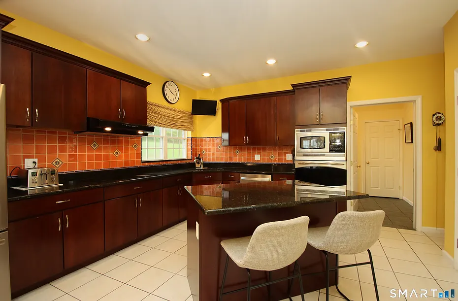 66 Wood Chase Lane Photo 14