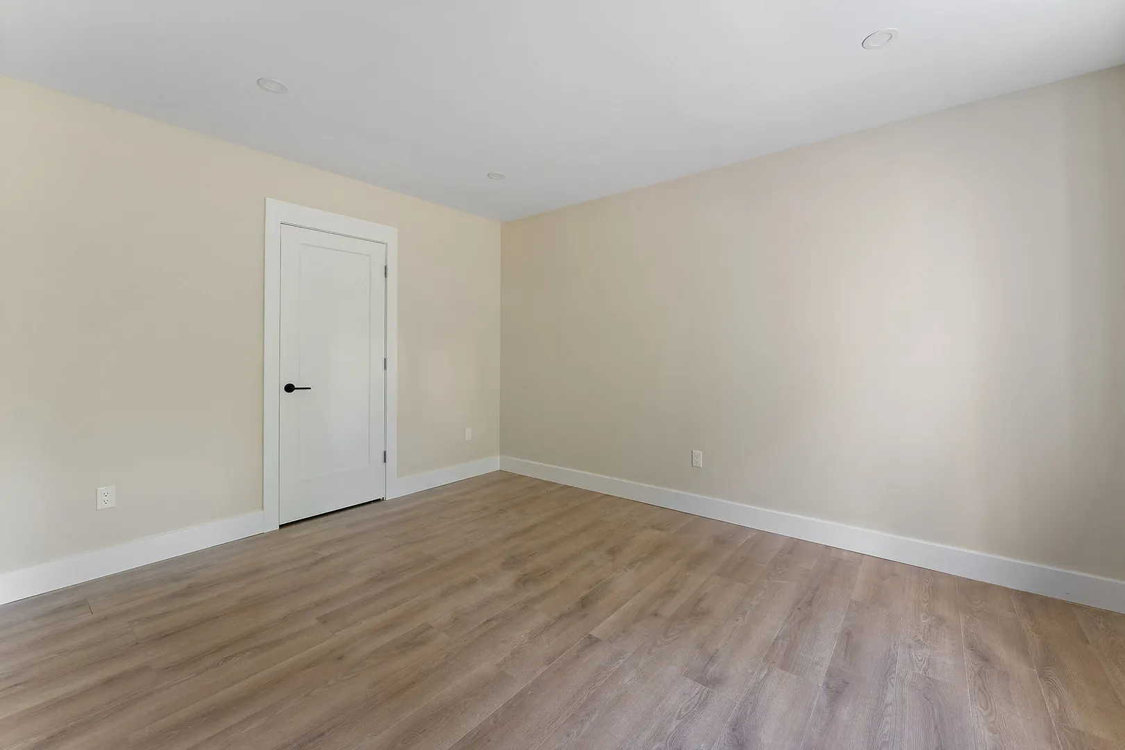 59 Myrtle Boulevard Photo 23