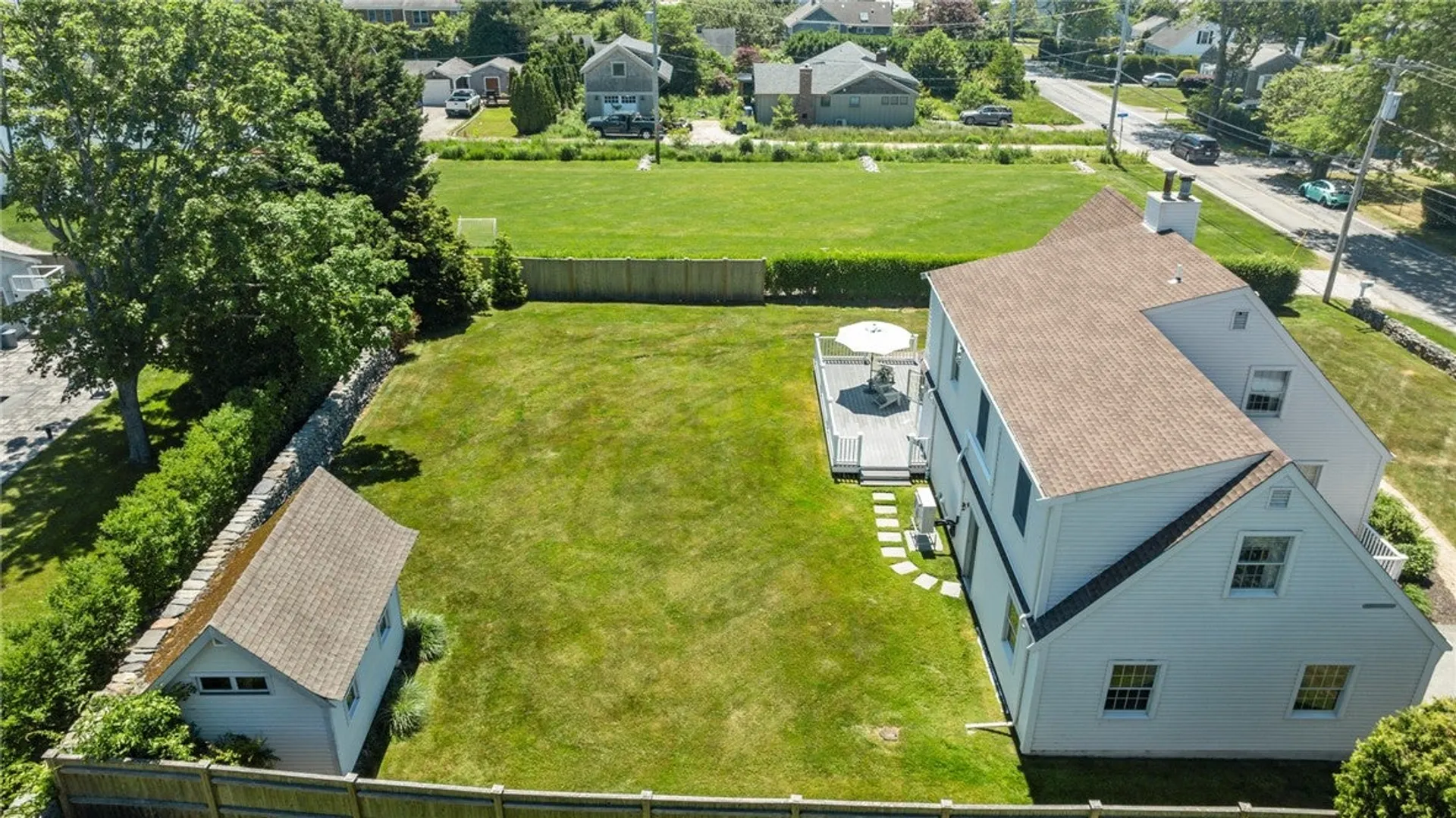 14 Wolcott Avenue Photo 46