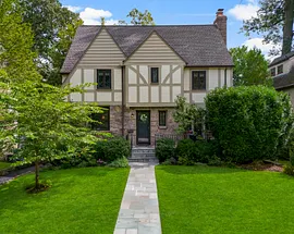 73 Woodlawn Avenue