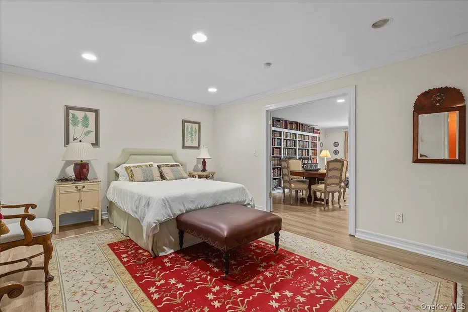 18 Brookview Drive Photo 24