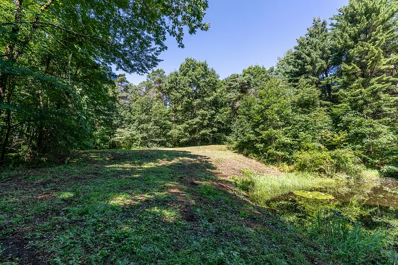 631 South Plains Road Photo 6