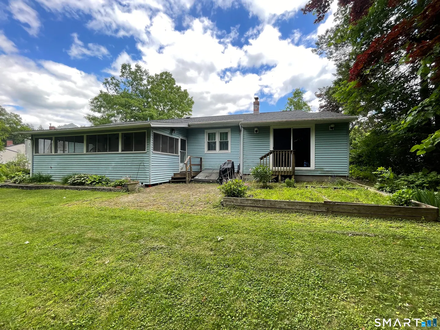 35 Woodmont Road Photo 28
