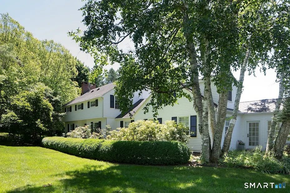 243 Wells Hill Road Photo 1