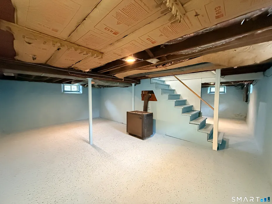 62 Mowry Avenue Photo 31