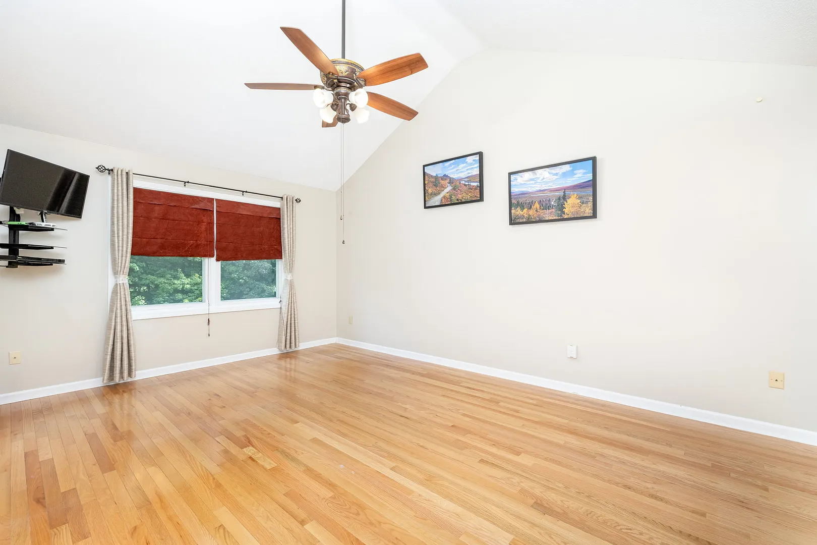 20 Alcott Road Photo 25