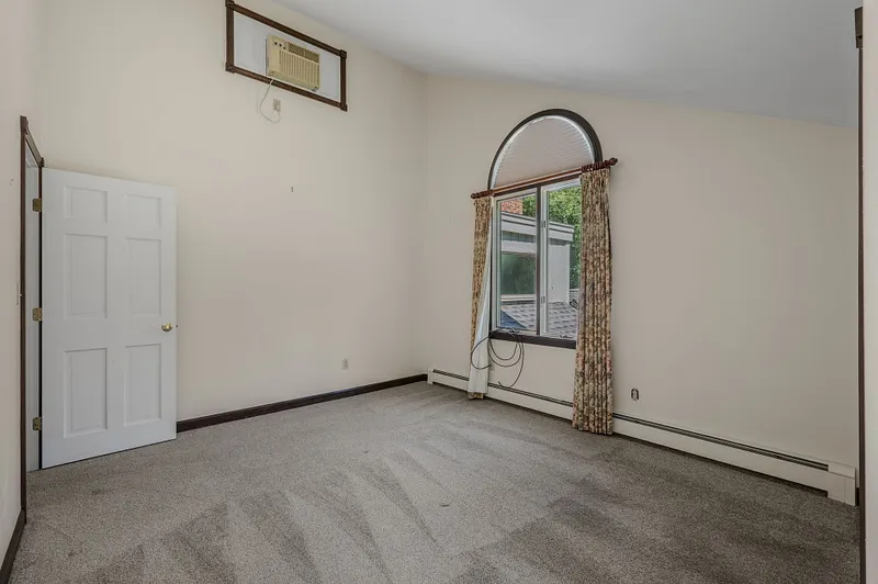 82 Sill Lane Photo 29