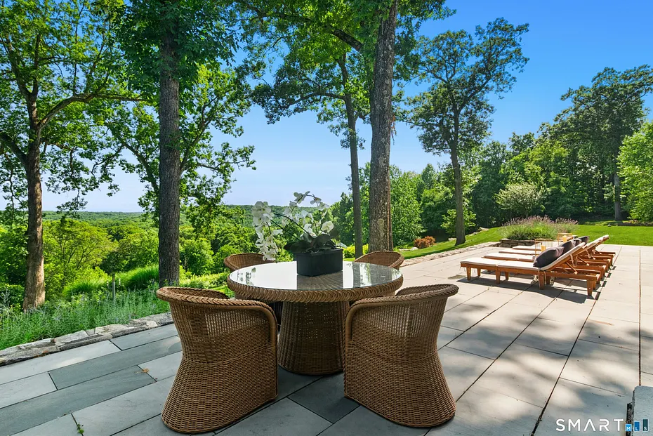 10 Dragonwood Lane Photo 35