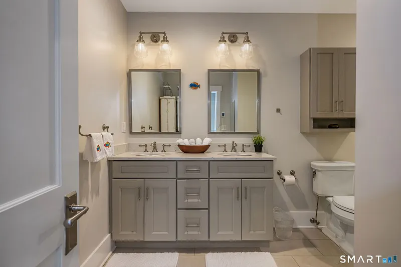 66 High Street  #4 Photo 18