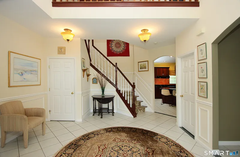 66 Wood Chase Lane Photo 6