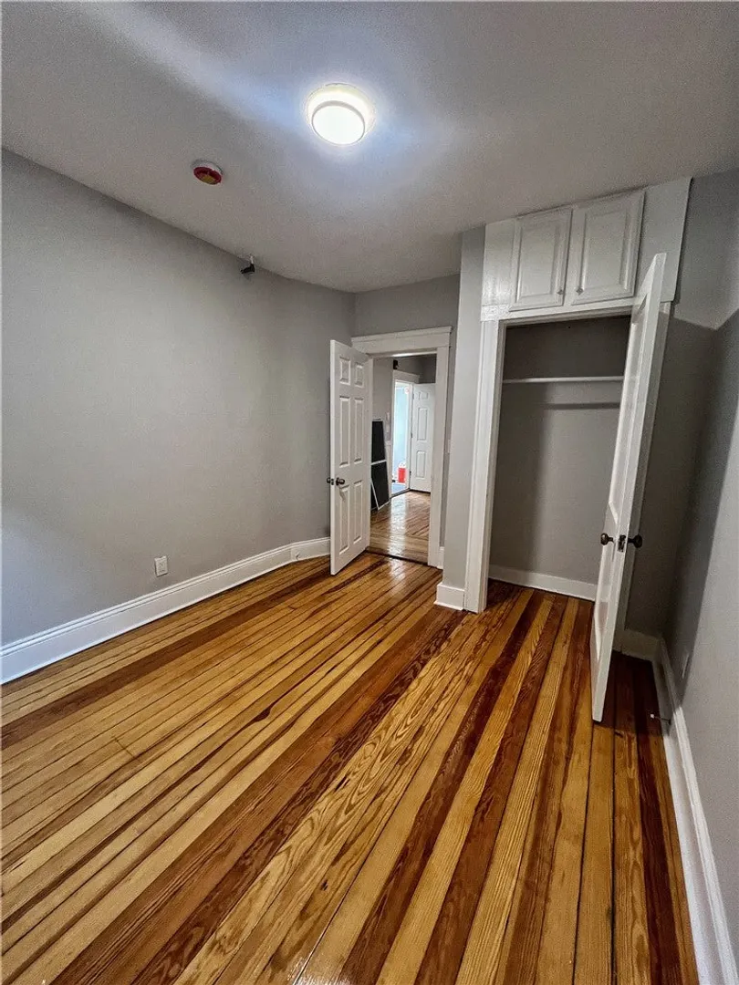 237 Cowden Street Photo 18