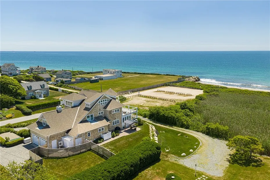 37 Coast Guard Avenue Photo 42