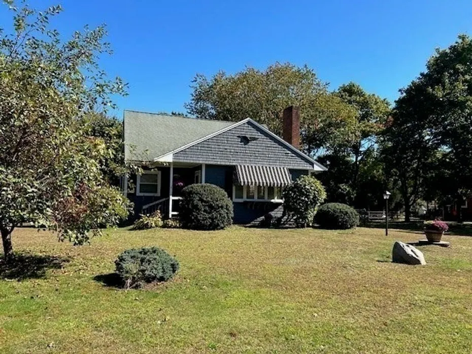 3 N Precinct St Photo 5
