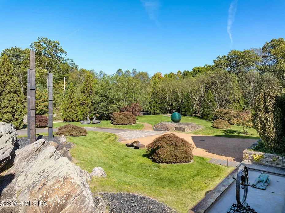 114 John & 71 N Porchuck Street Photo 9
