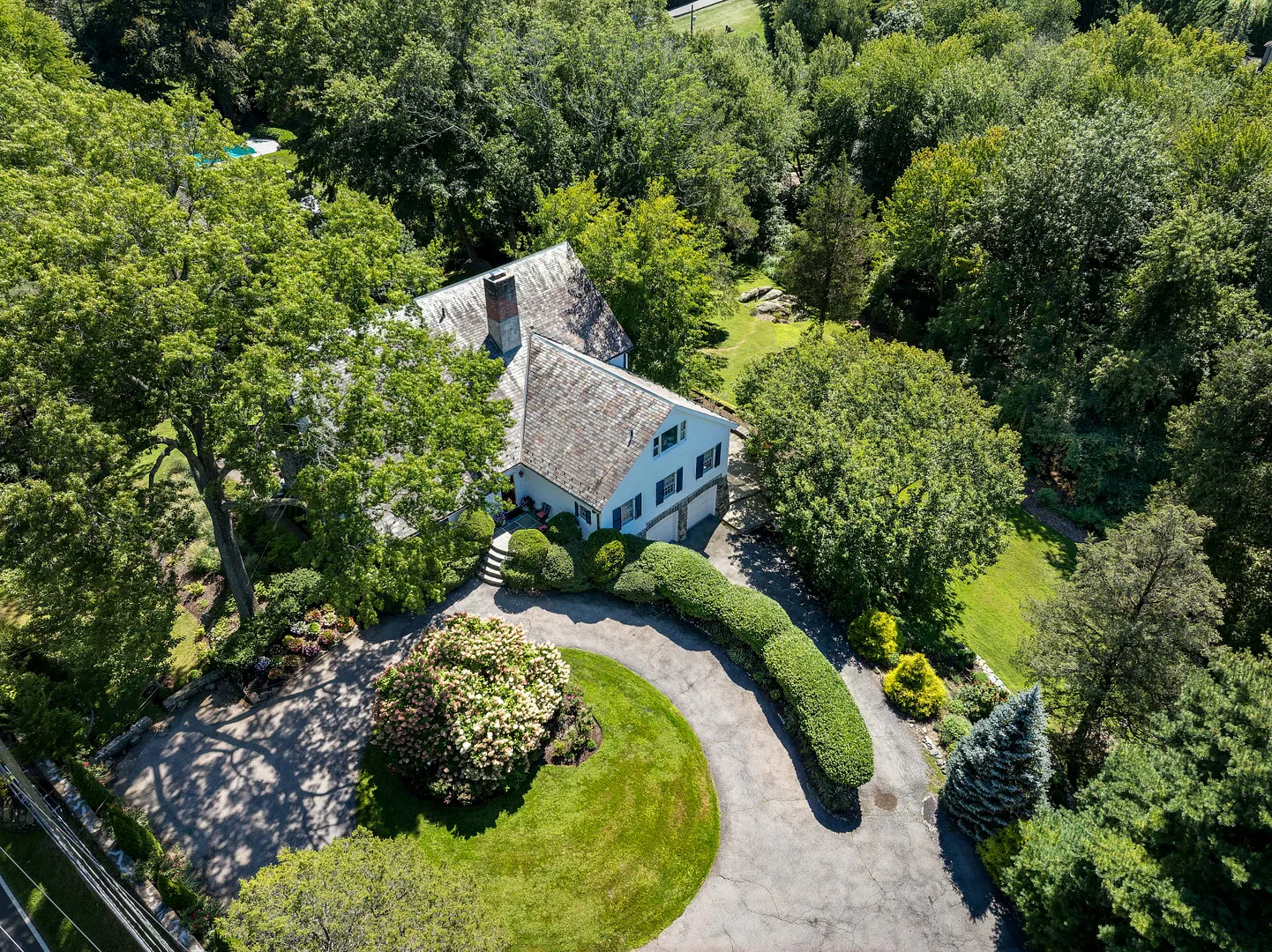 74 Glenville Road Photo 2