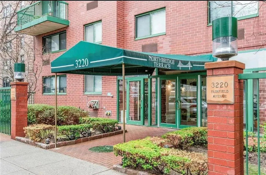 3220 Fairfield Avenue  #6D Photo 1