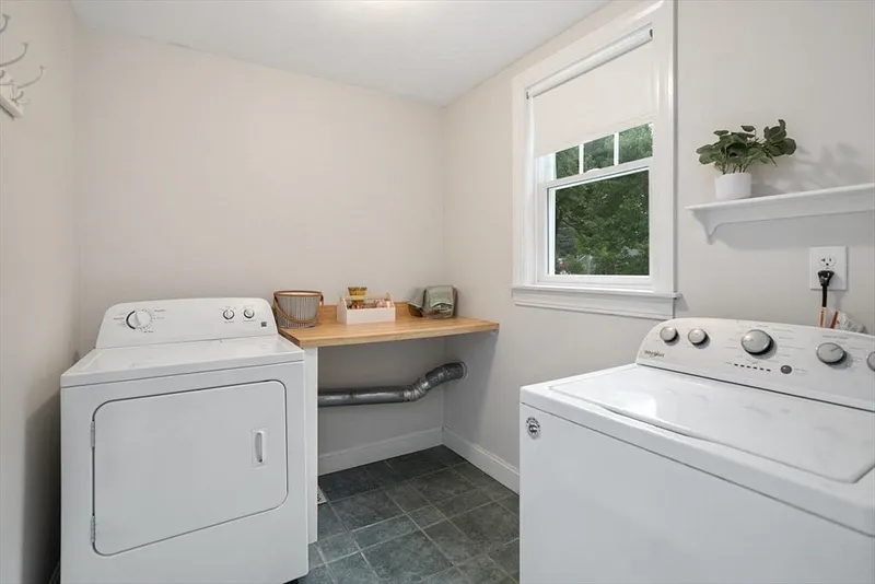 71 Grove Street Photo 13