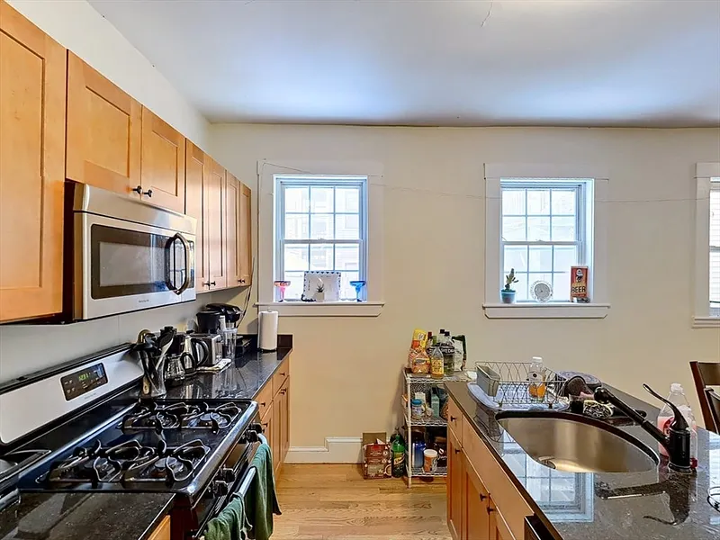 95 Hillside Street #1 Photo 7