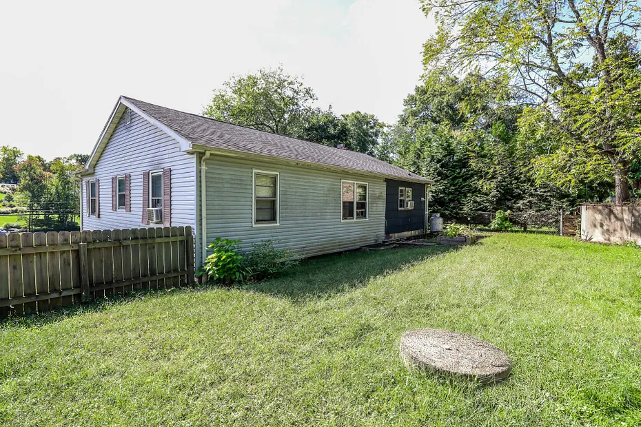40 Kellogg Street Photo 26