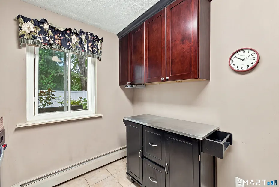 65 Westridge Road  #D5 Photo 11