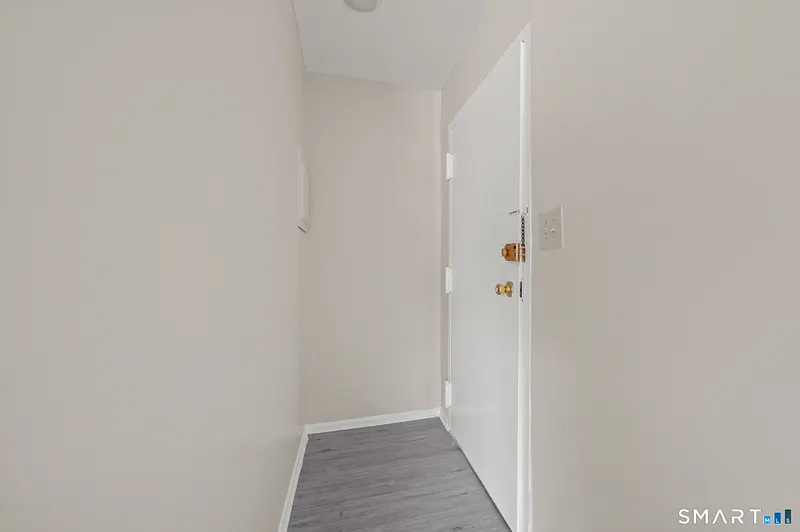 1795 North Avenue Photo 24