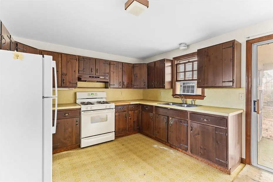 15 Hillside Dr Photo 8