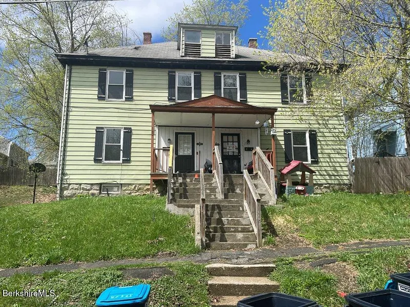 178-180 Appleton Ave Photo 1
