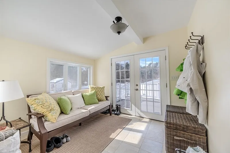 590 Salem Road Photo 19
