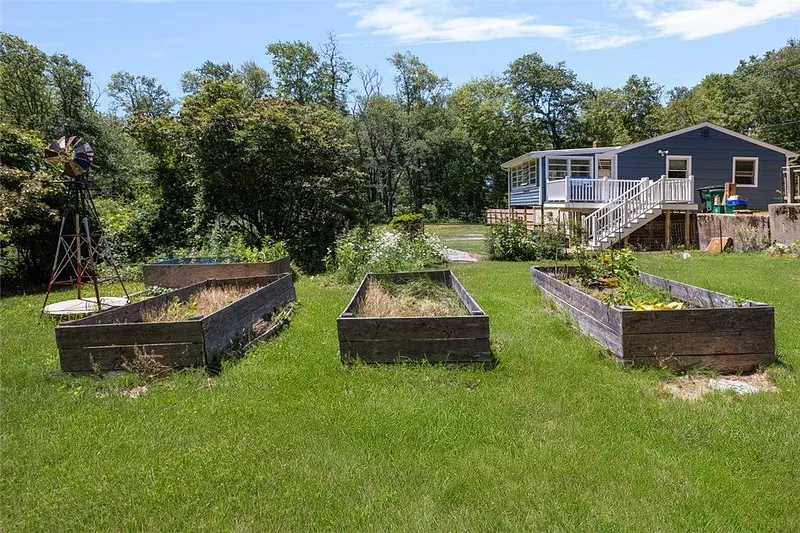 456 Rockland Road Photo 15
