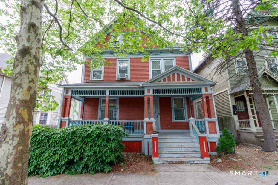 184-186 Mansfield Street Photo 3