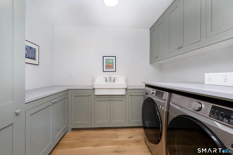 631 Milton Road Photo 34