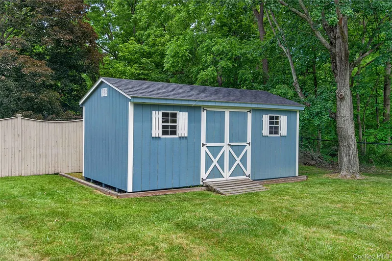 9 Arbor Drive Photo 27