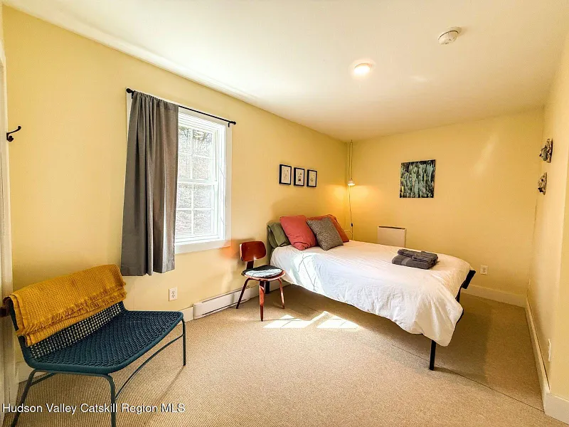 2211 W Hubbell Hill Road Photo 26