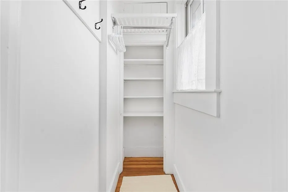59 Mount Hope Avenue Photo 40