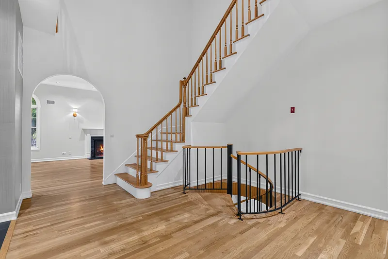 191 Beechmont Drive Photo 18