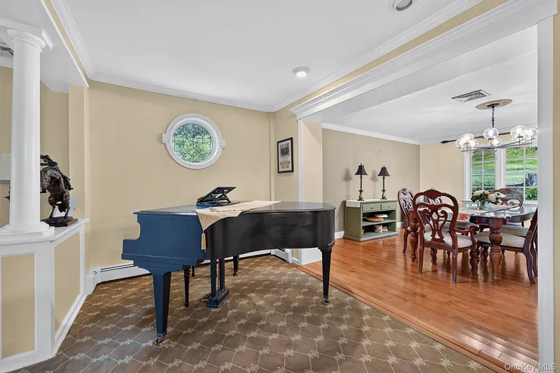 23 Sloane Road Photo 15