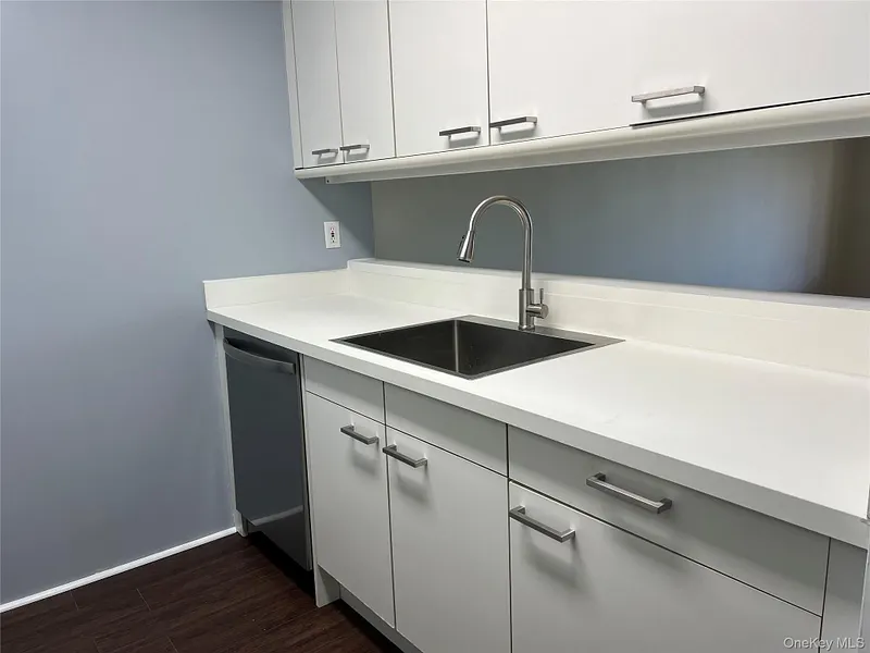 50 Columbus Avenue  #603 Photo 7