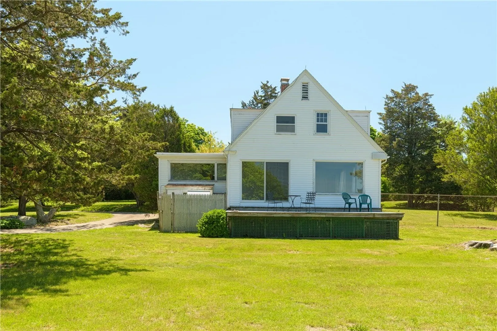 8 Chapel Place Photo 11
