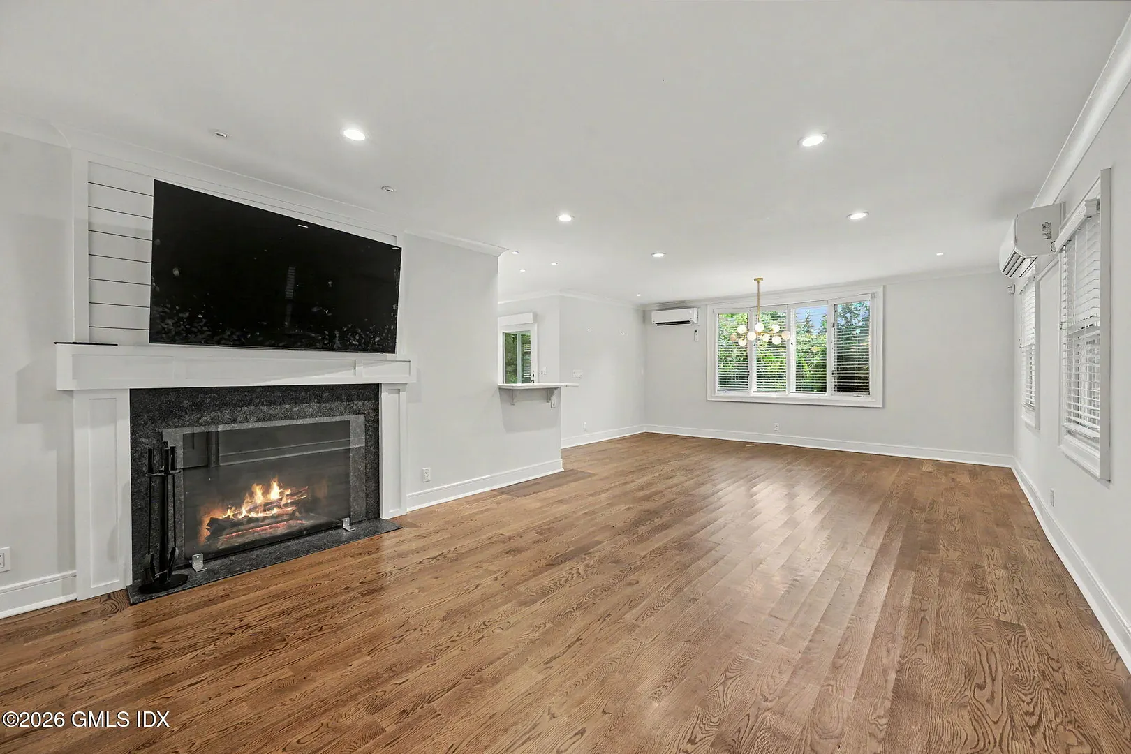 124 Shore Road Photo 5