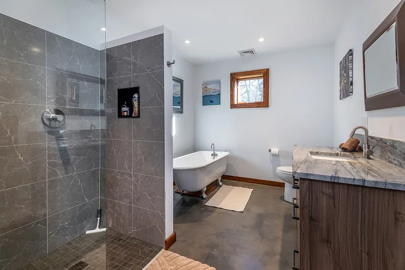 6 Kubish Road Photo 18