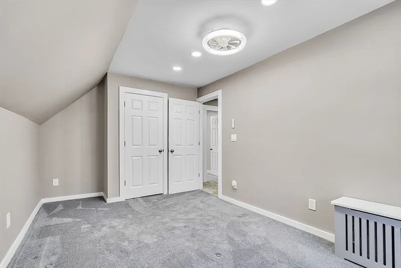 34 Pleasant St Photo 20