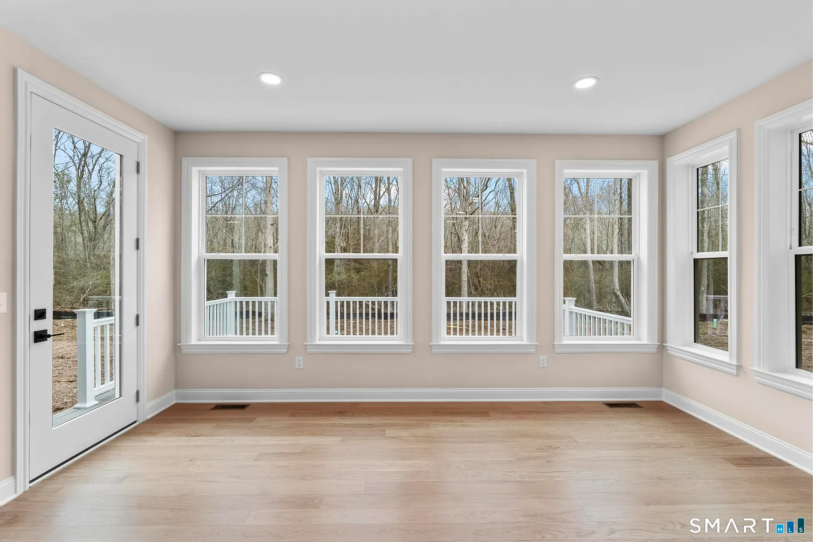 6 Twin Valley Road Photo 9