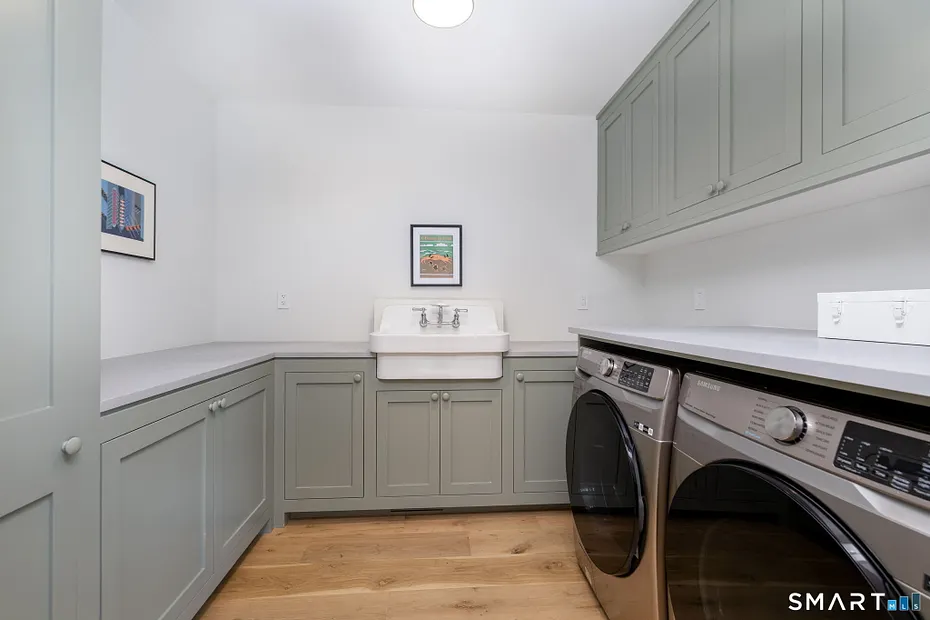 631 Milton Road Photo 34