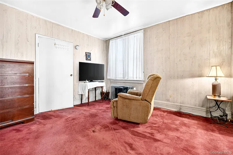 36 S 8th Avenue Photo 9