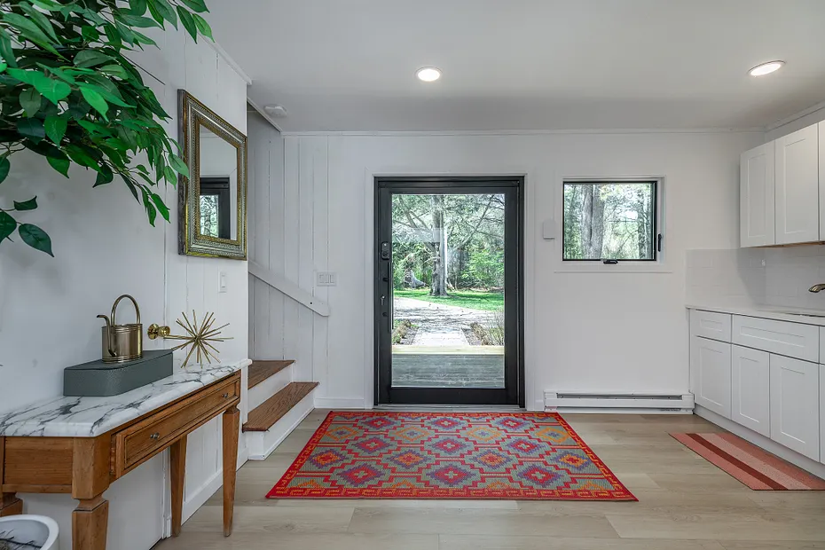 94 Washinee Heights Road Photo 9