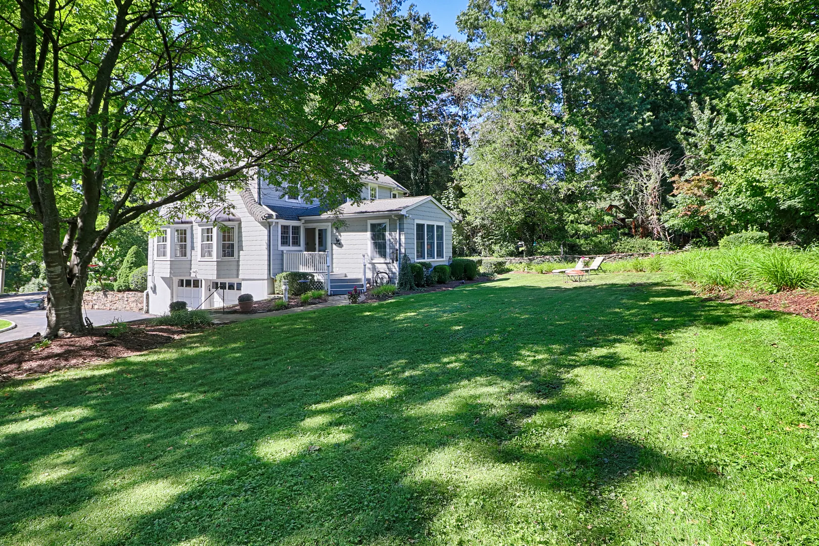 96 Benedict Avenue Photo 5